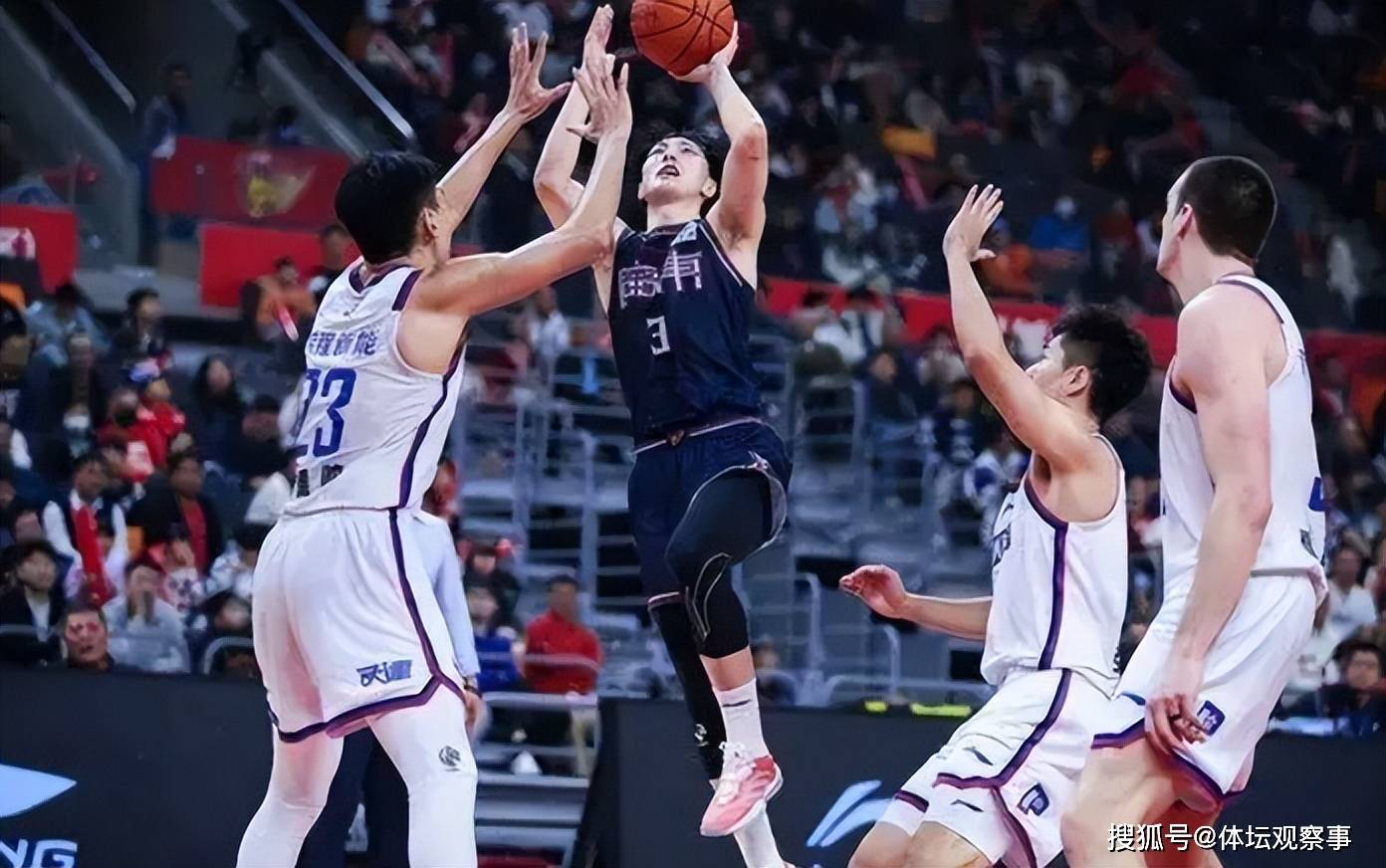 九游登录入口-包含今晨广州队外线爆发:CBA季后赛节点到来,管理层满意,纪律约束更严格的词条